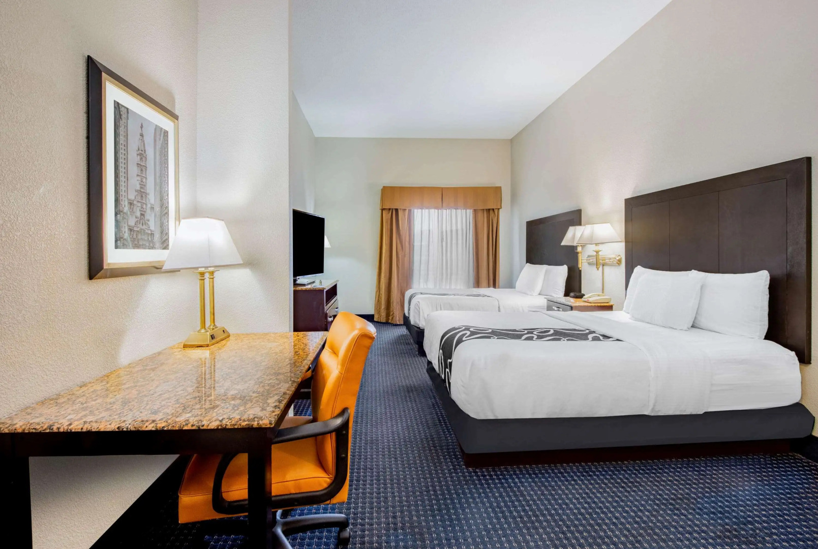 La Quinta Inn & Suites by Wyndham Mt. Laurel - Philadelphia