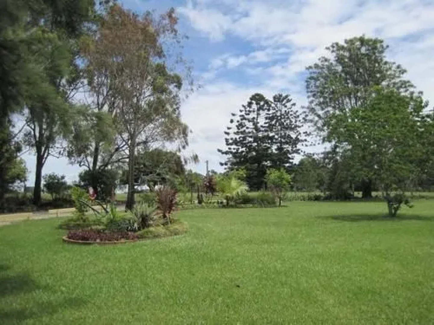 Yarrahapinni Homestead