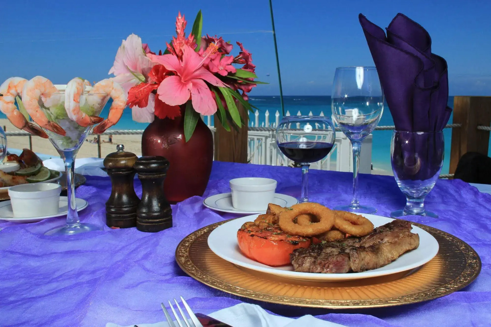 Paradise Island Beach Club by RedAwning