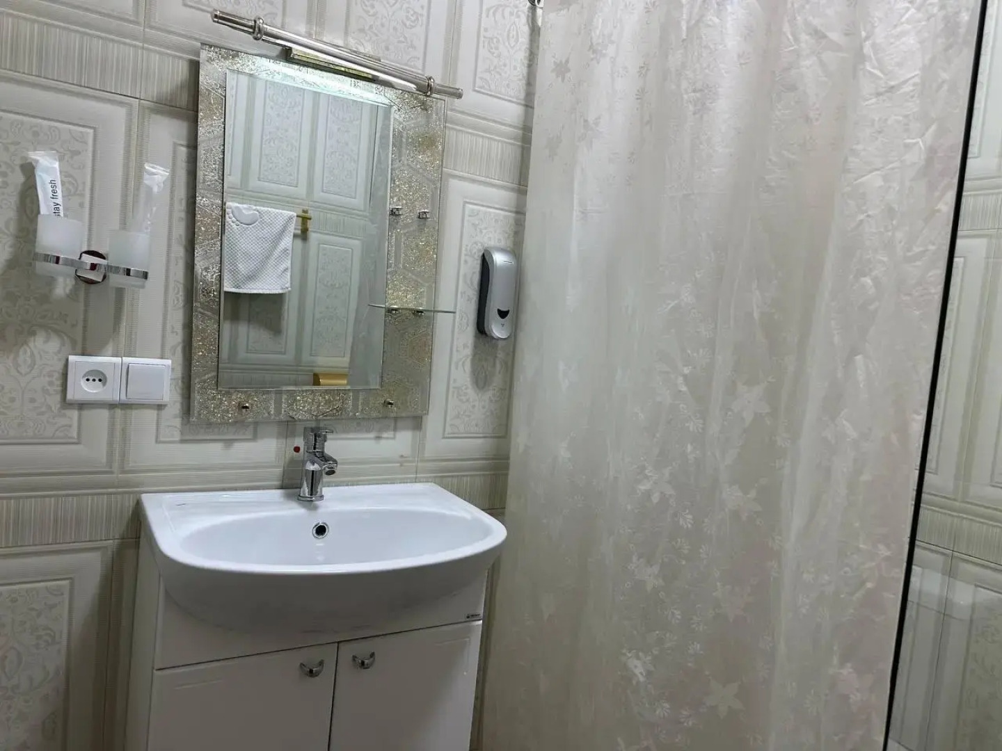 Sultan Kyzyl-Kia (Султан Кызыл-Кия)