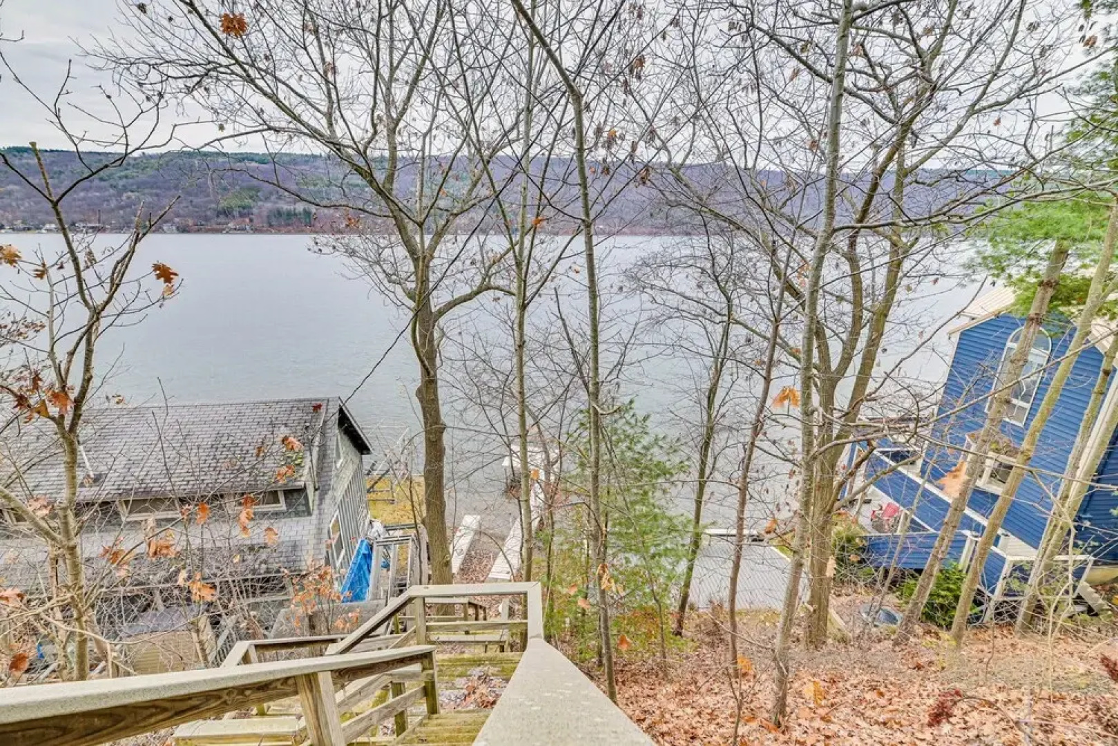 Pet-friendly New York Escape w/ Deck & Lake Views!