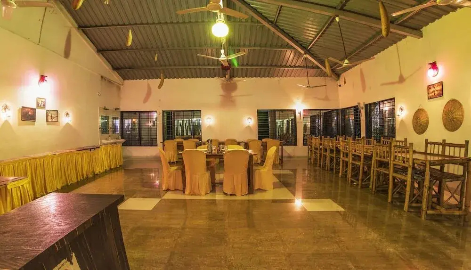 Mougli's Paradise Resort