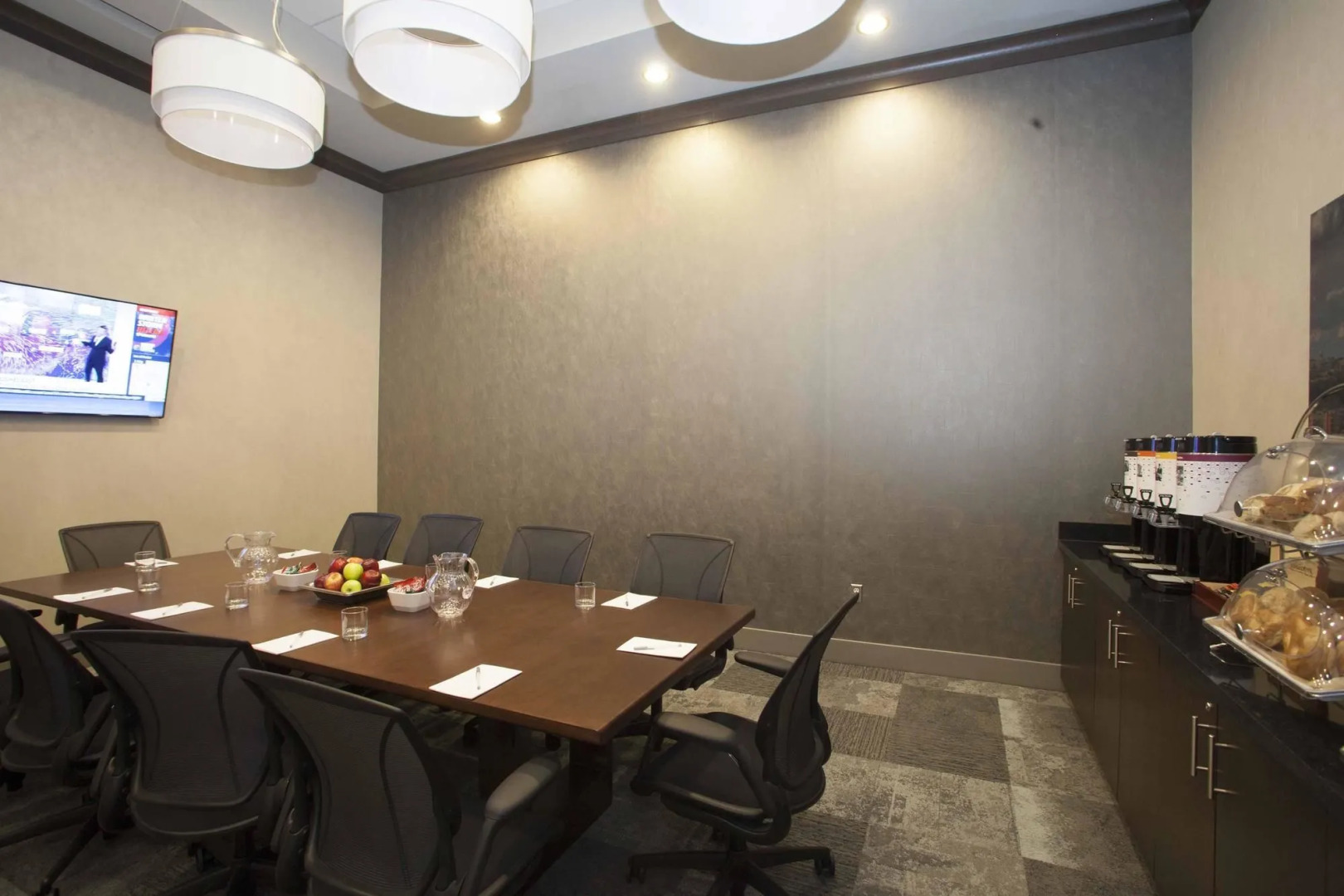 Hampton Inn & Suites Downtown St. Paul