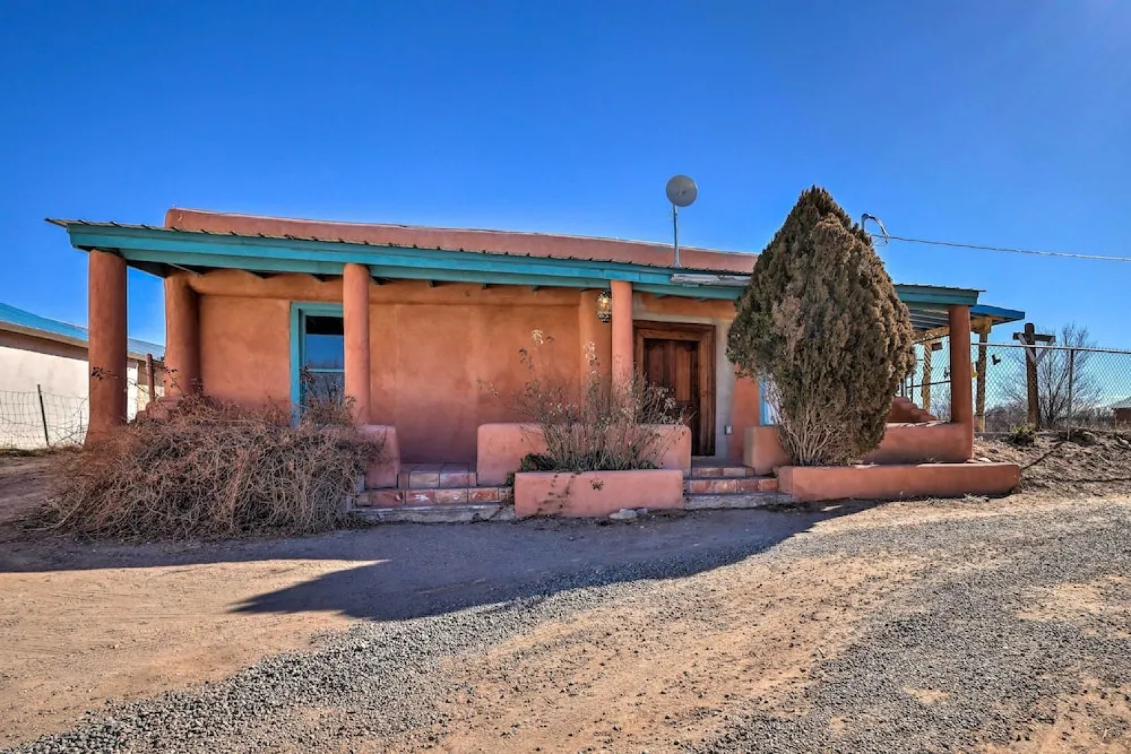 Santa Cruz Home w/ Mountain Views!