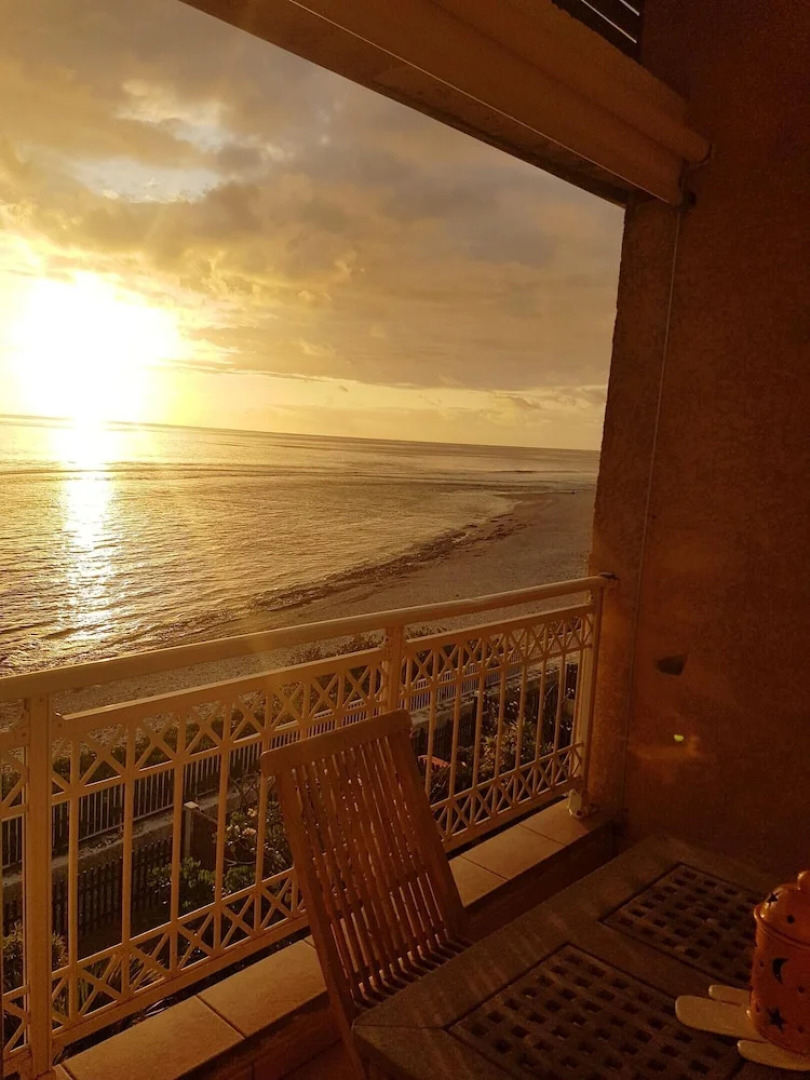 Apartment with One Bedroom in Les Trois Bassins, with Wonderful Sea View, Furnished Balcony And Wifi