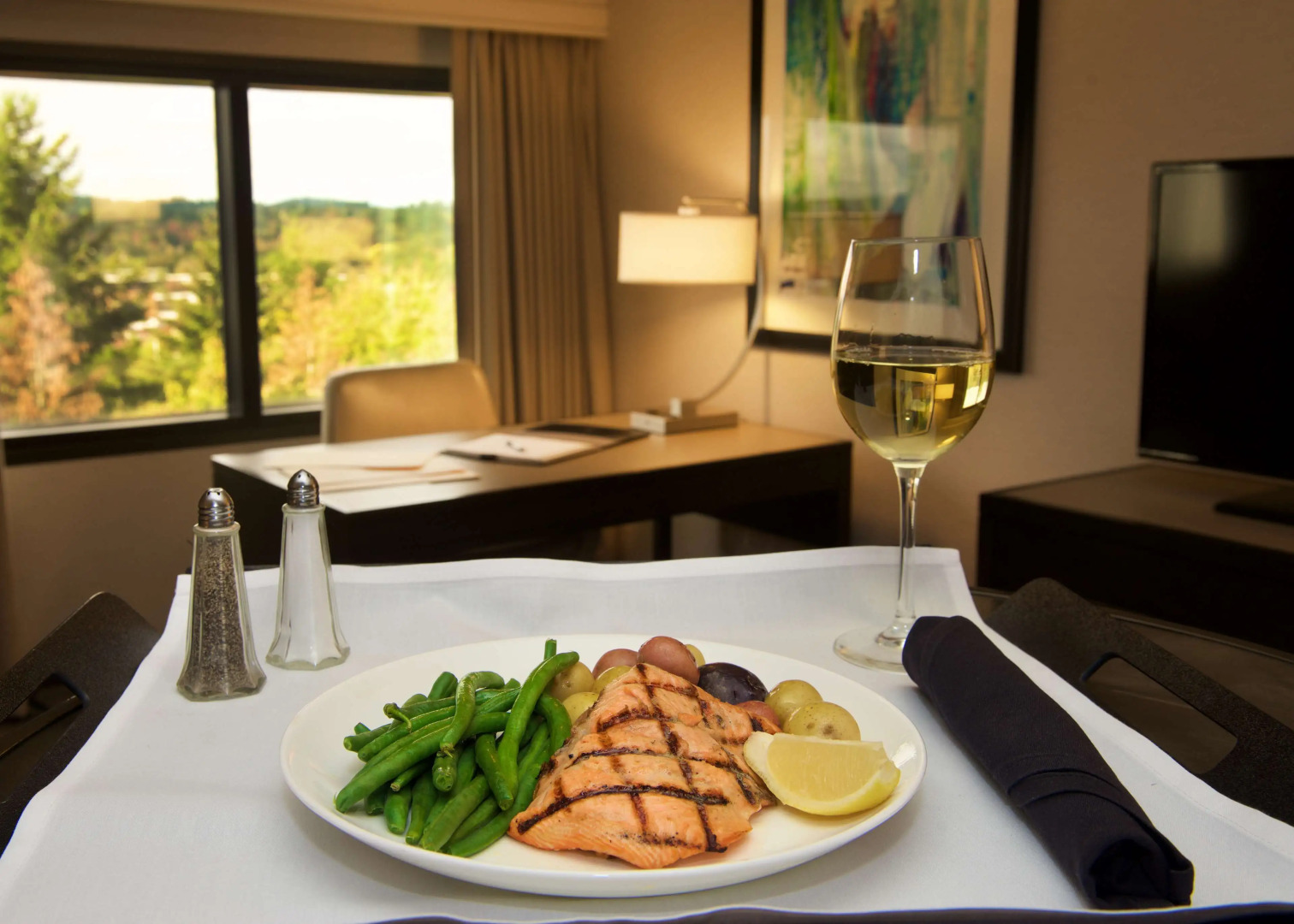 Embassy Suites by Hilton Portland Tigard