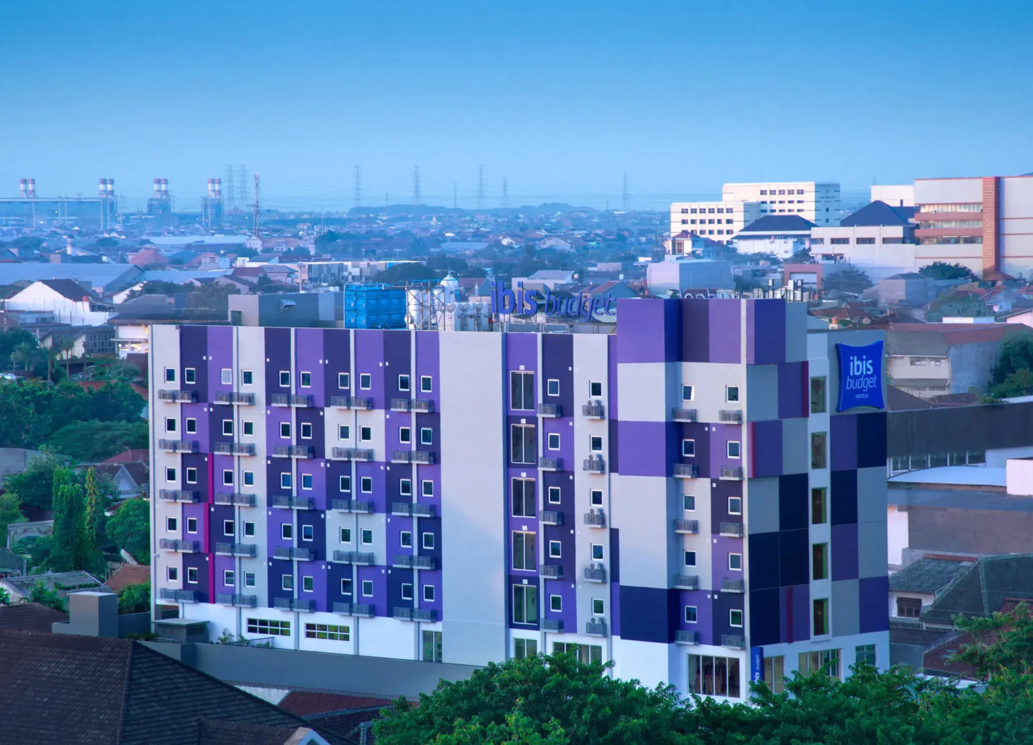 Ibis Budget Semarang Tendean