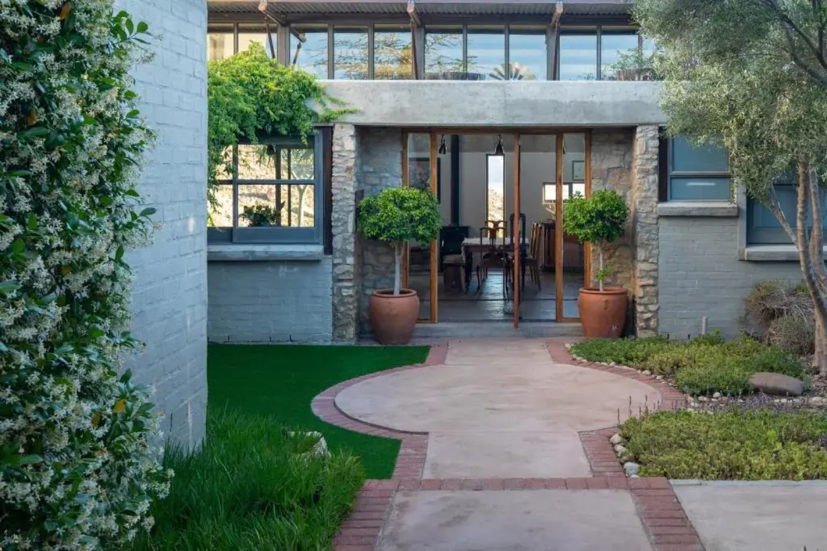 Mountain View Guest House