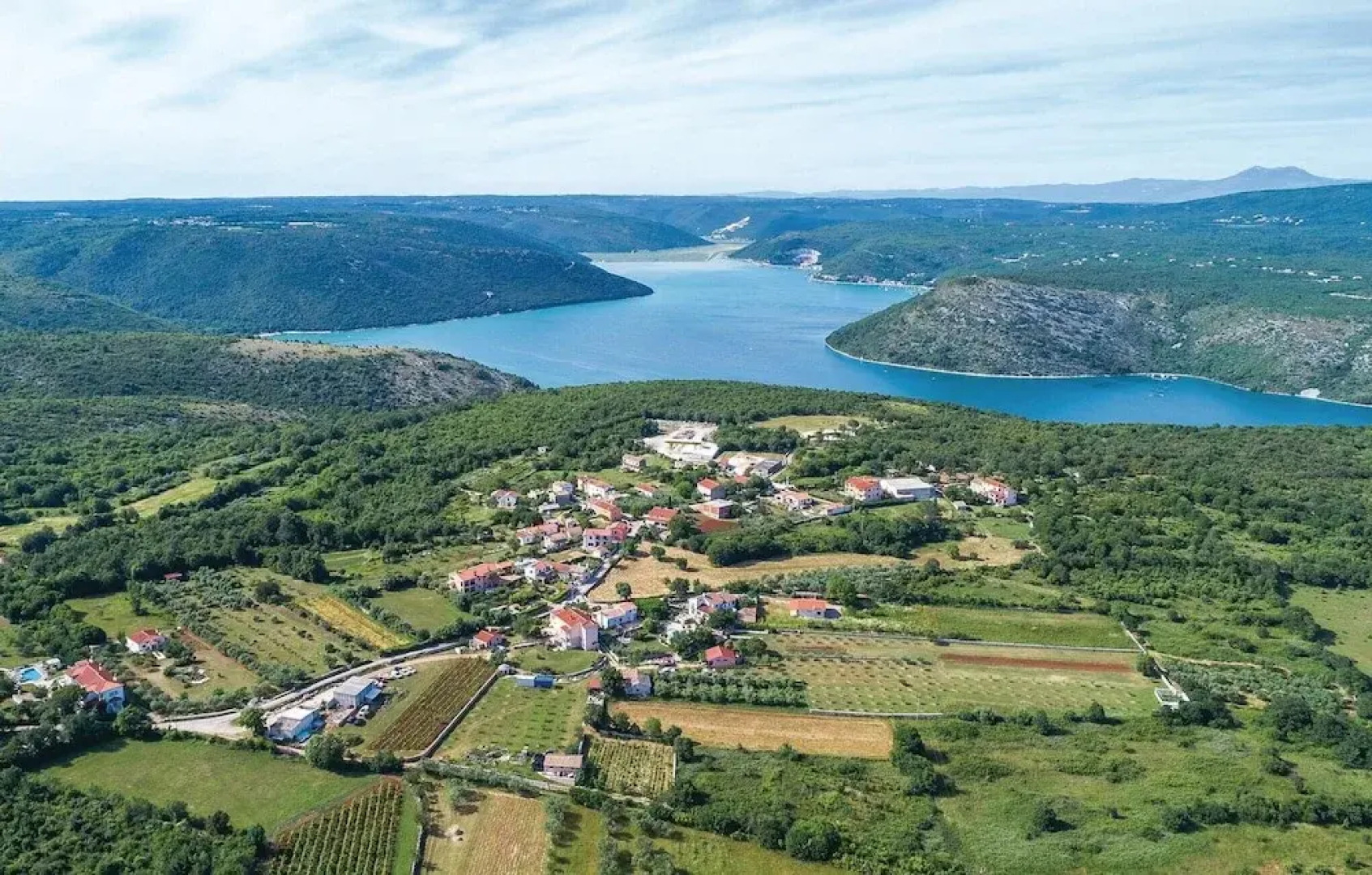 Stunning Home in Krnica With Wifi and 2 Bedrooms