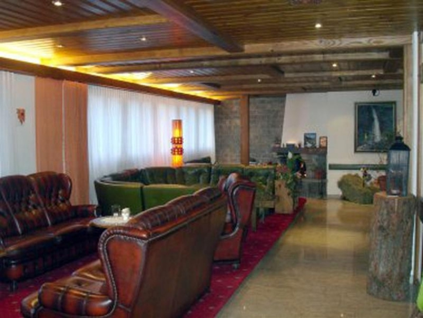 Hotel City