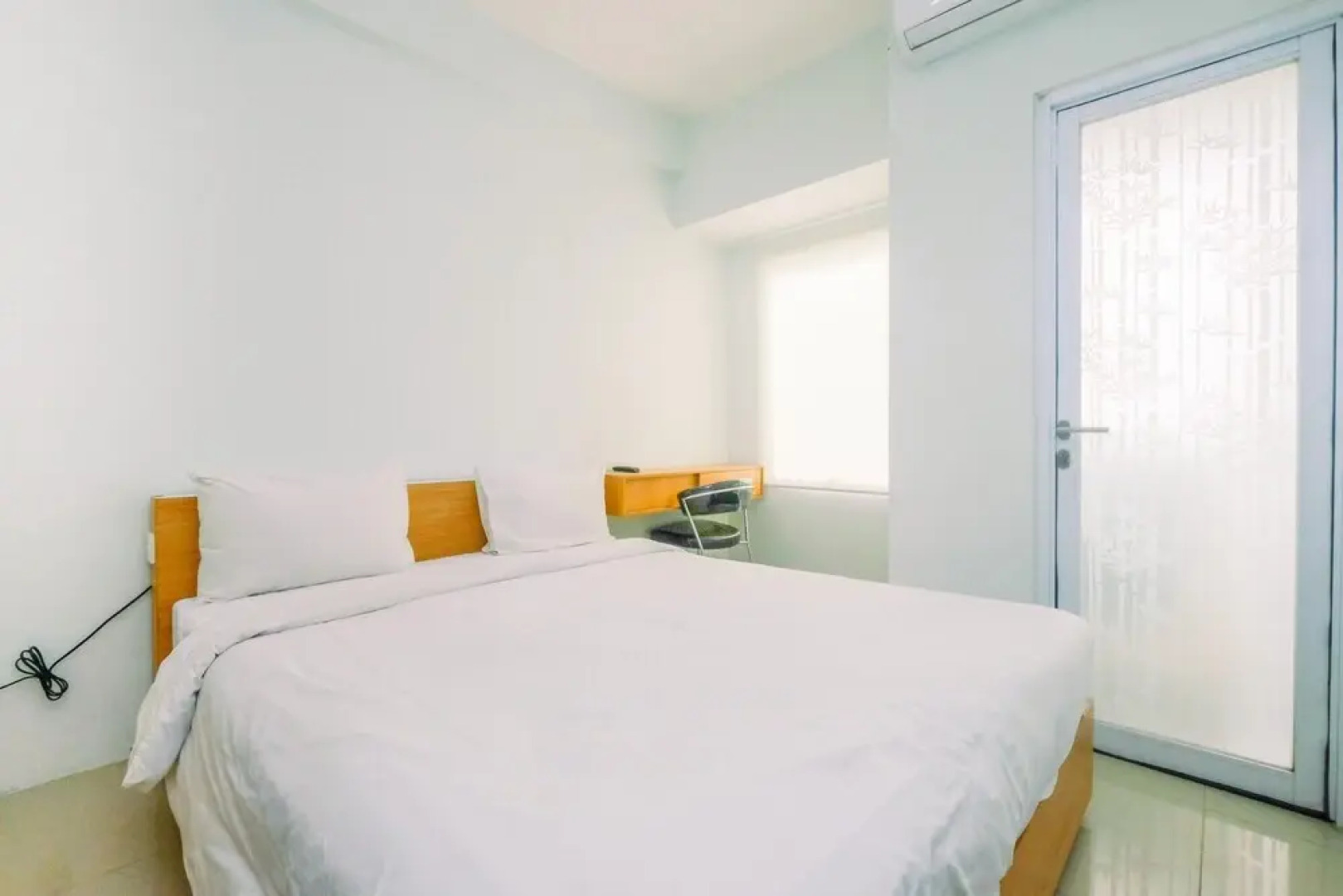 Modern Style Studio Tamansari Mahogany Apartment with City View