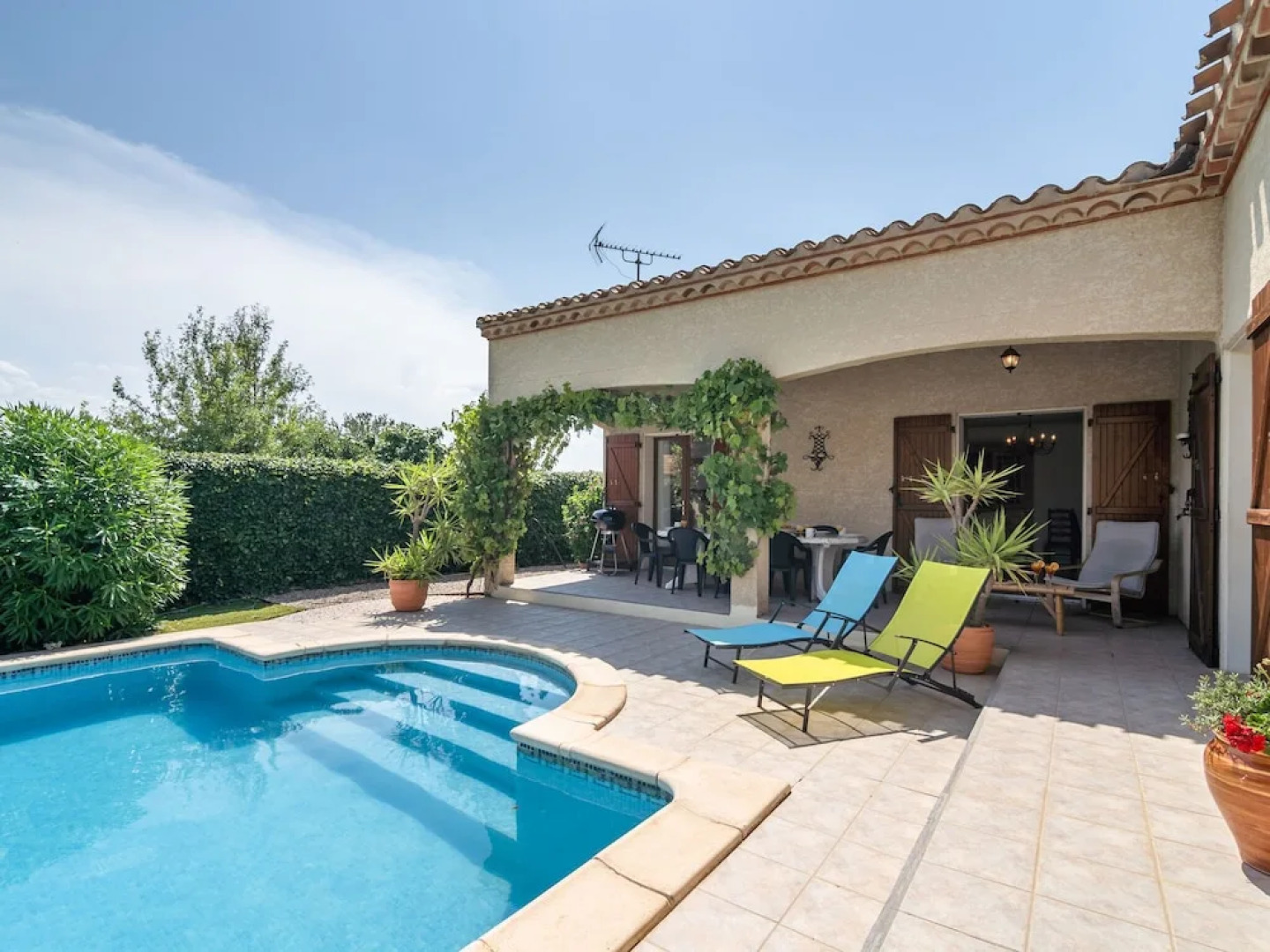 Superb Villa in Olonzac With Swimming Pool, Close to Lake