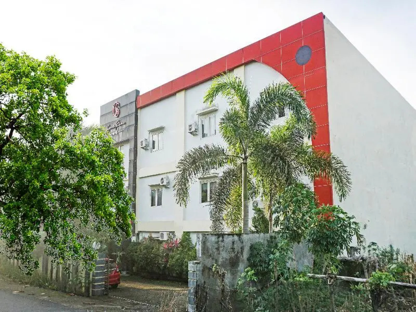 Capital O 91331 Hotel Grand Saota Soppeng