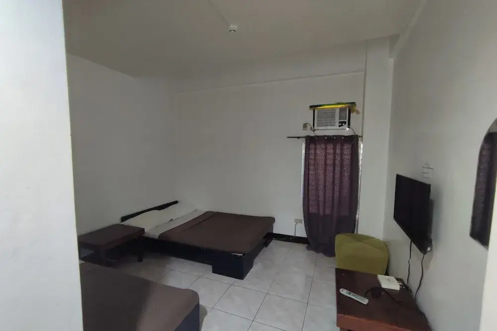 Green Ridge Apartelle