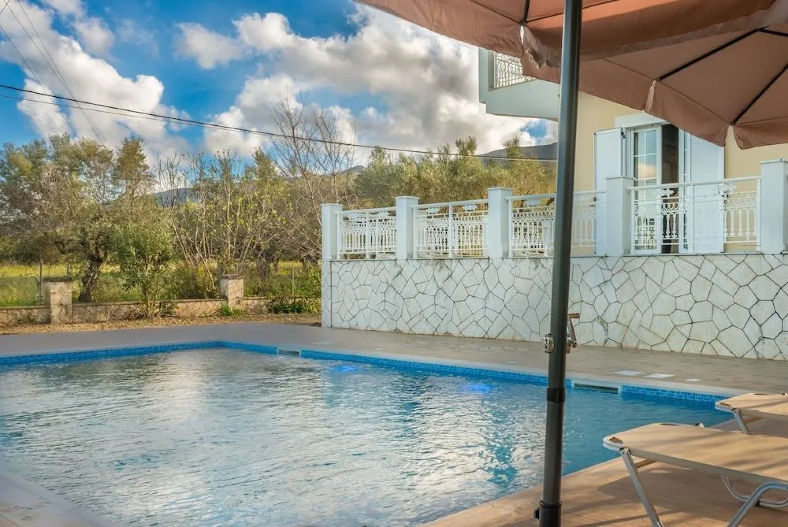 Zante 5 bedroom Villa with private pool and basketball court