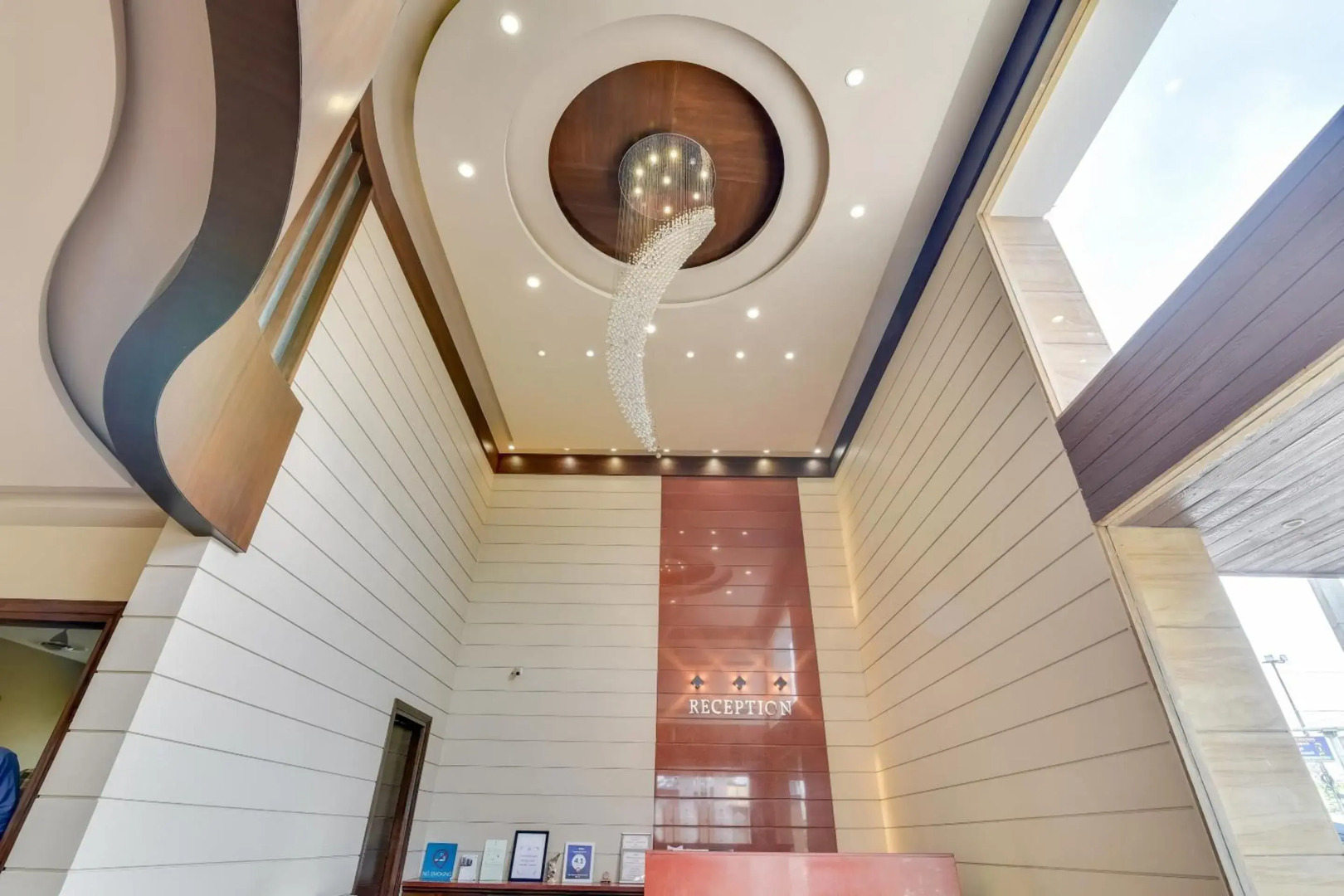 Palette - Sign Regency Hotel