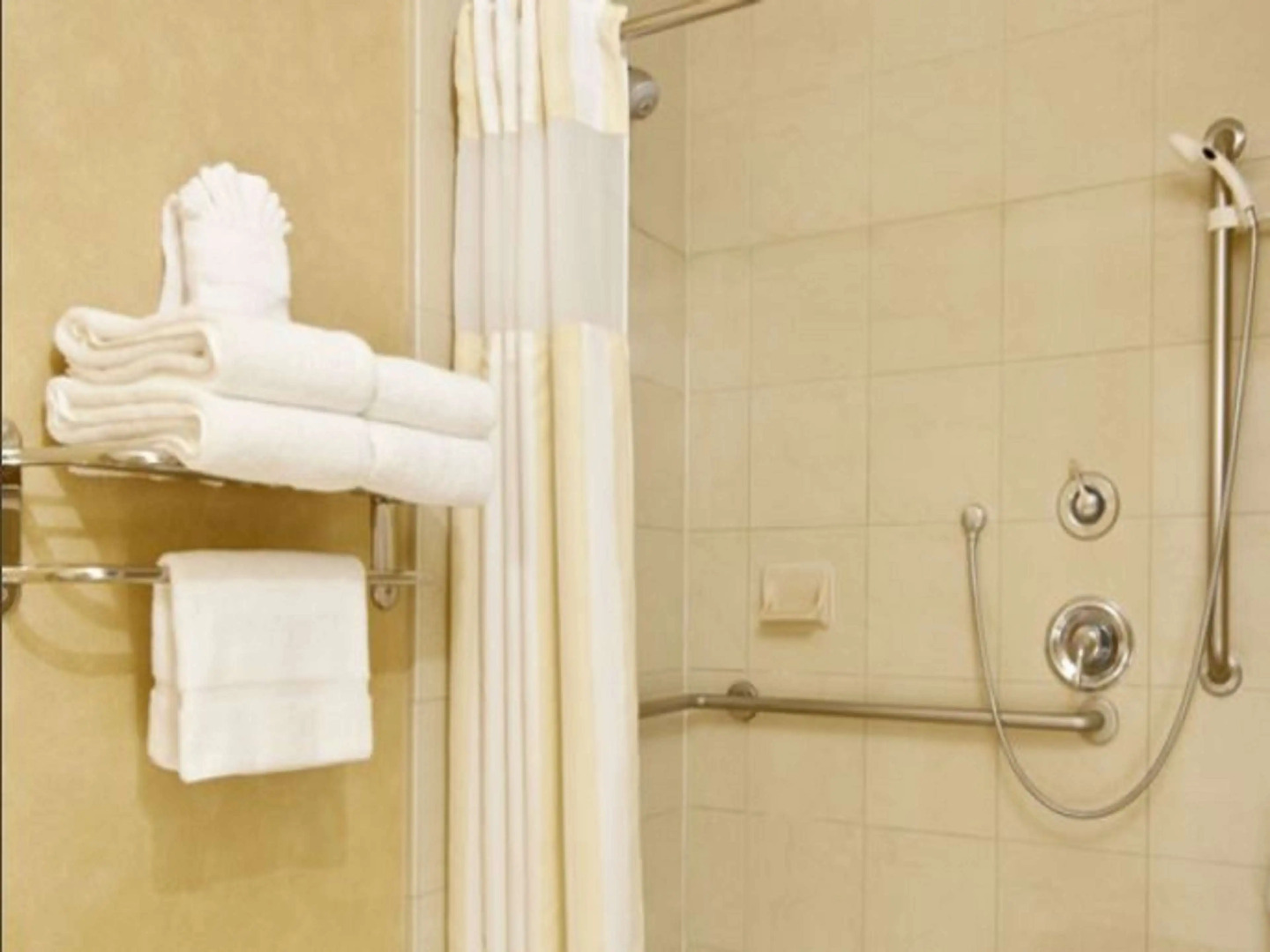 Hilton Garden Inn Monterey