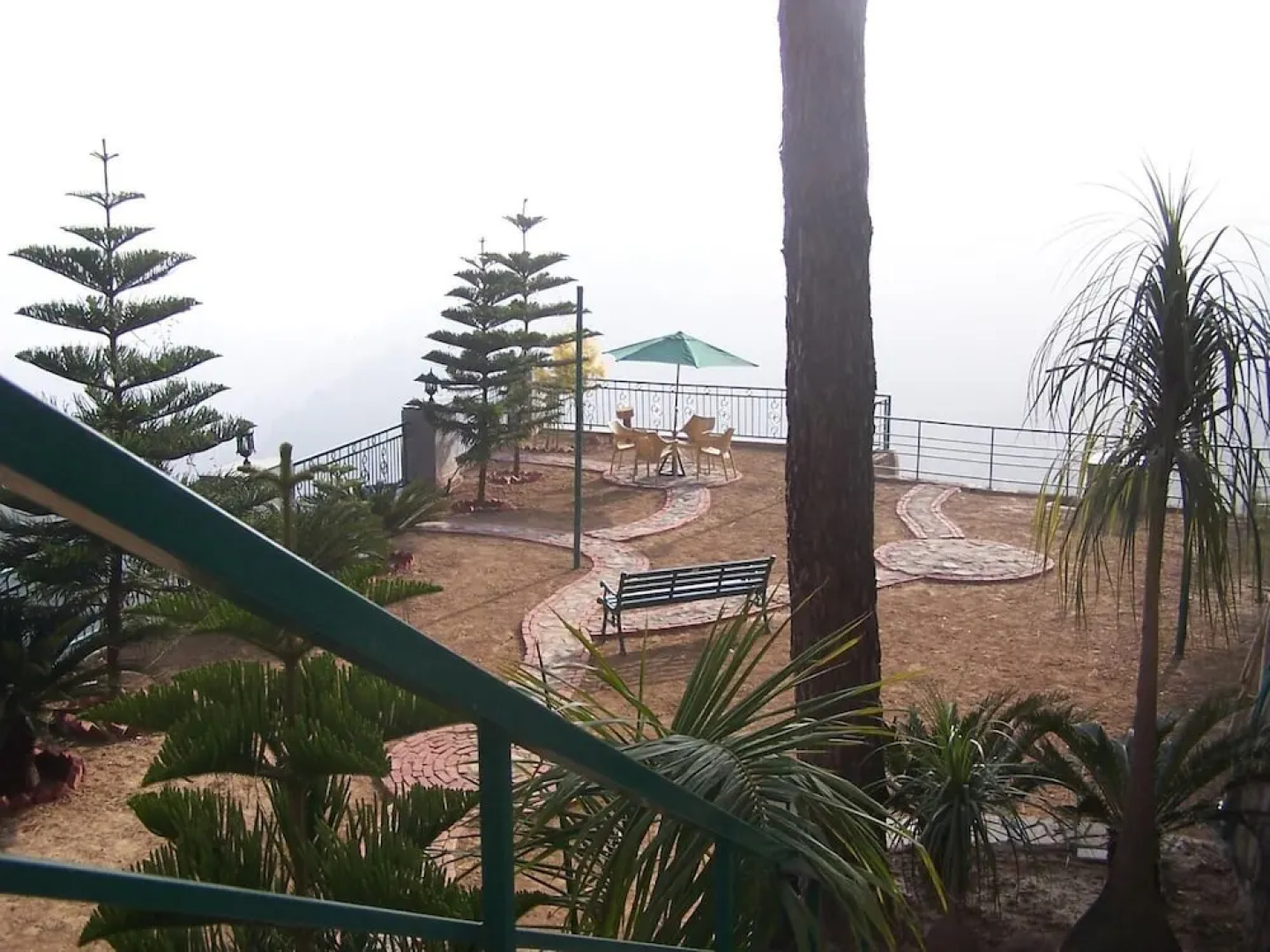 Forest Ville Hotel And Resort