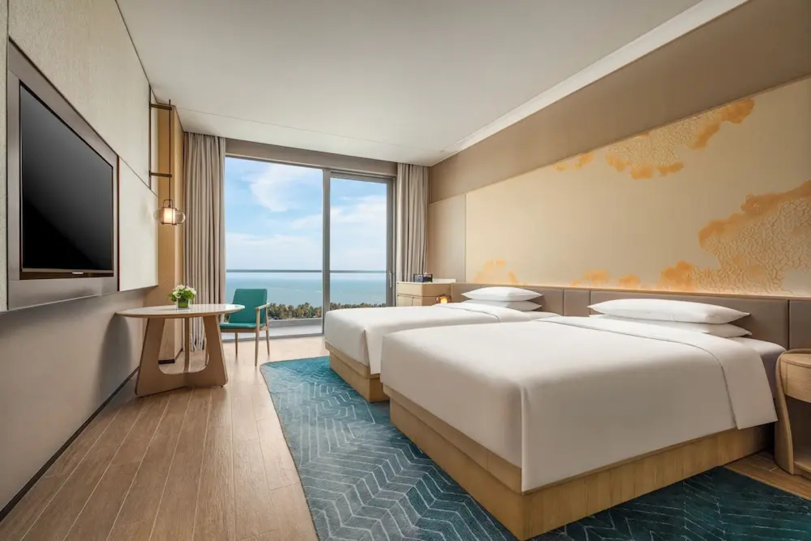 HUALUXE Resort Beihai Silver Beach by IHG