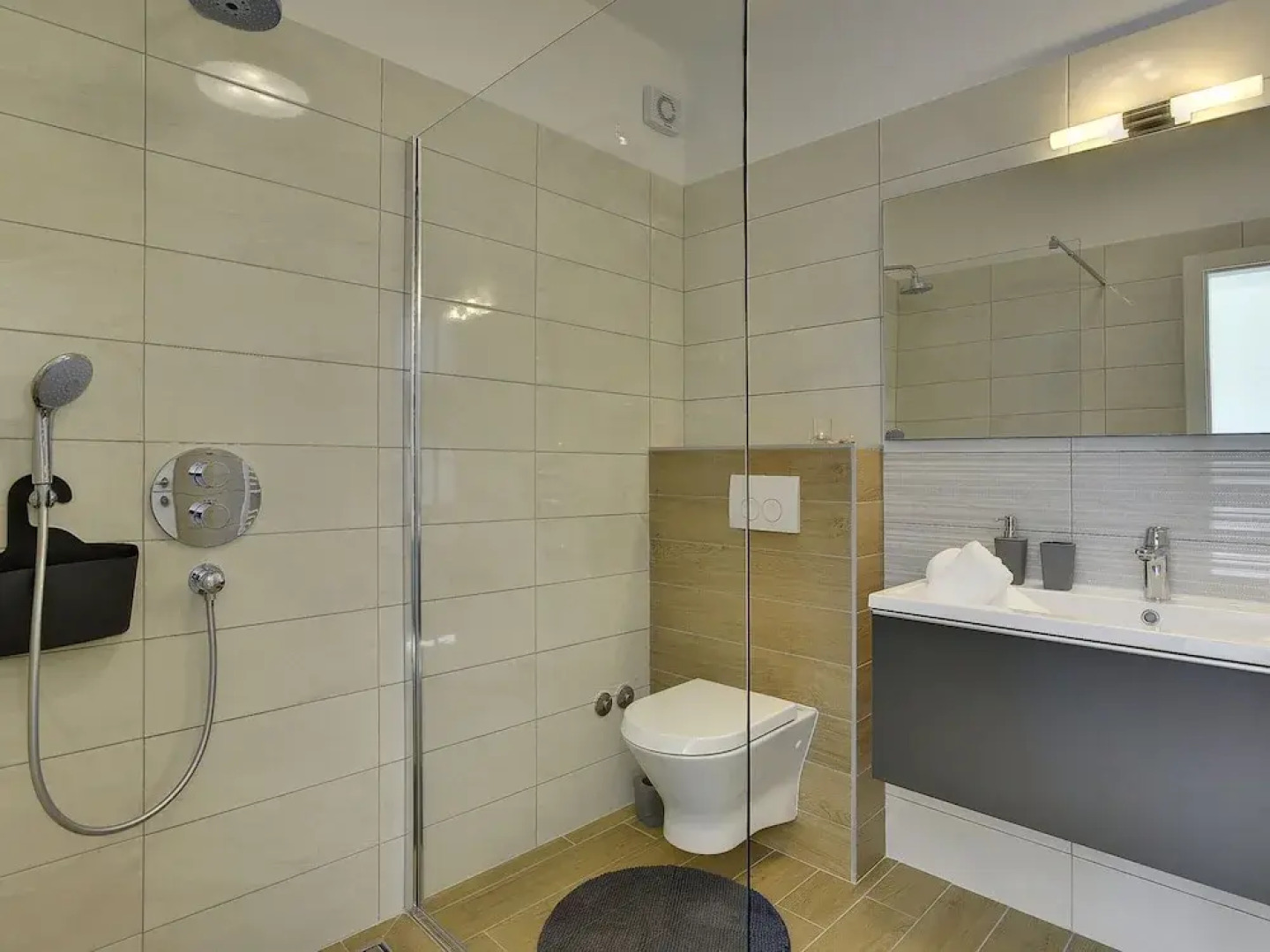 Beautiful Villa by the sea