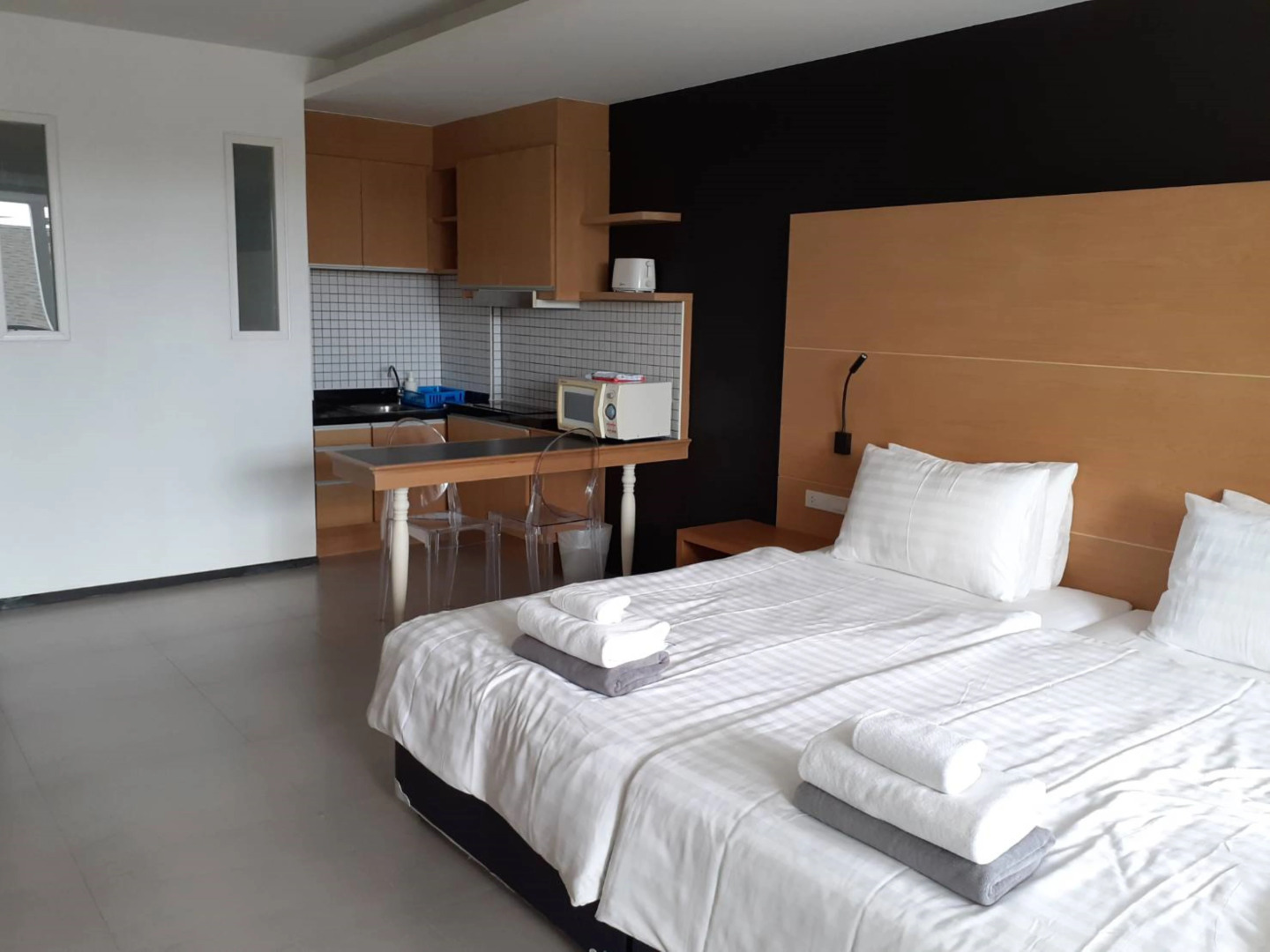 Vivace Hotel (SHA Certified)