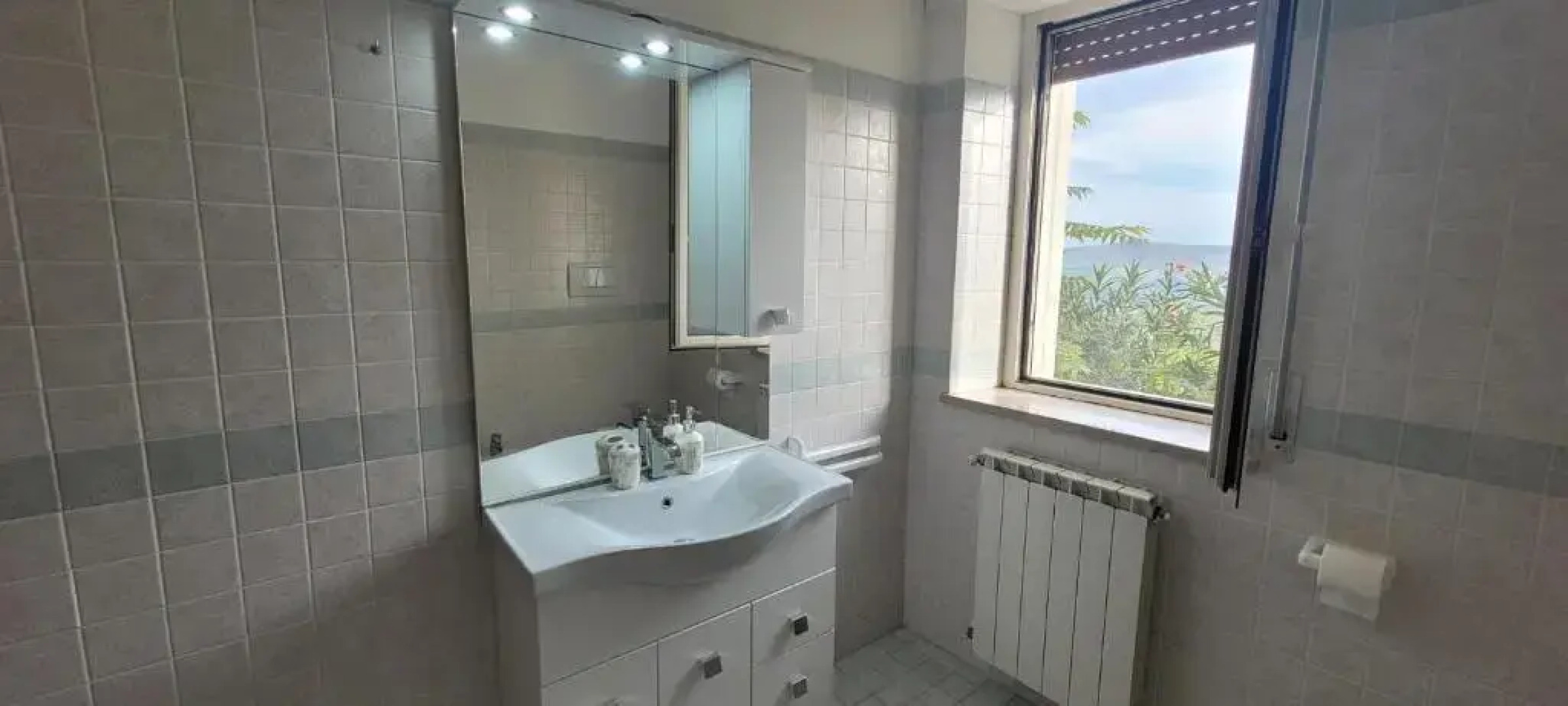 Beautiful Mountain View Home in Castilenti