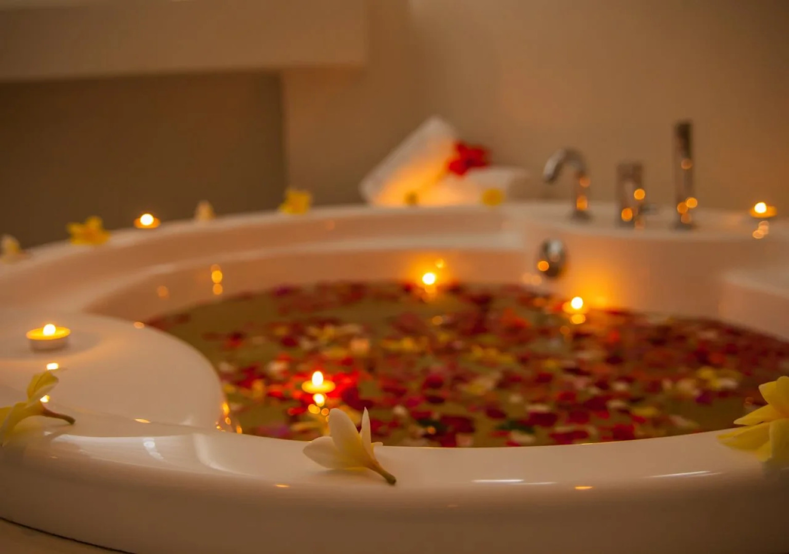 Solana Beach - Adults Only