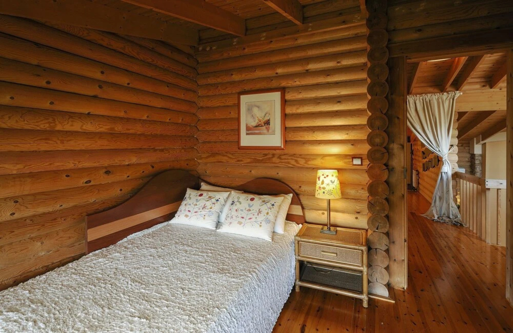 Lakkia - Wooden Residence