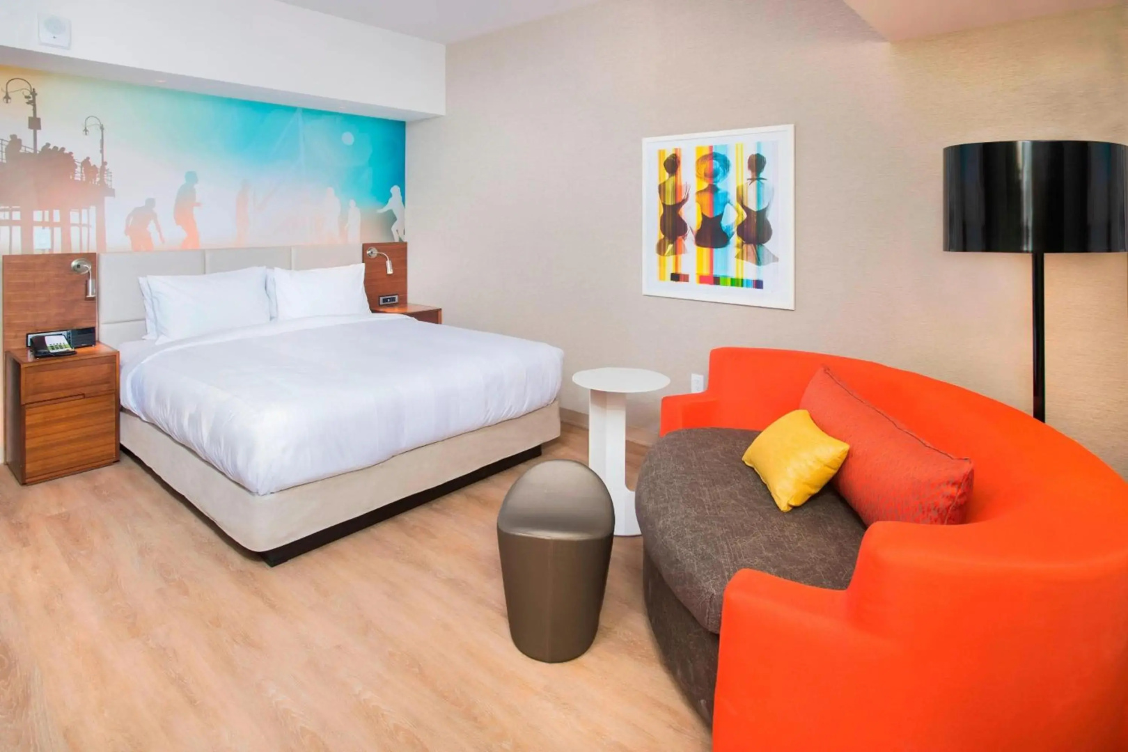 Courtyard by Marriott Santa Monica