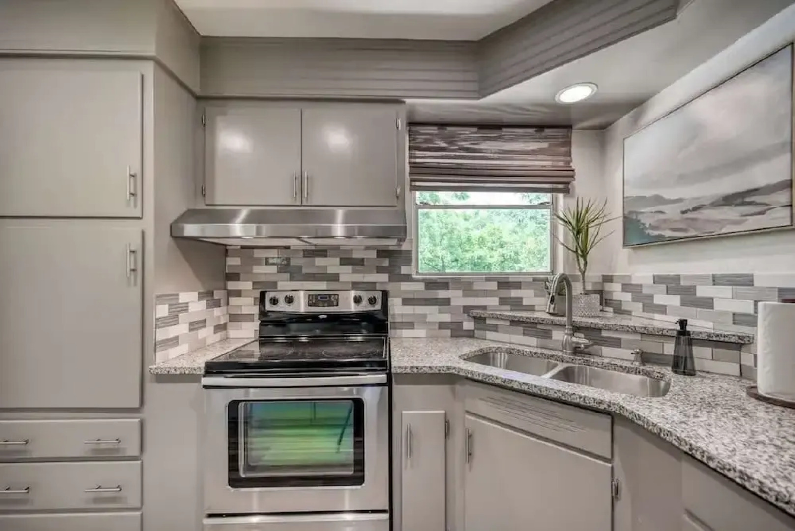 Luxury Lakefront Oasis With Boat Dock-firepit