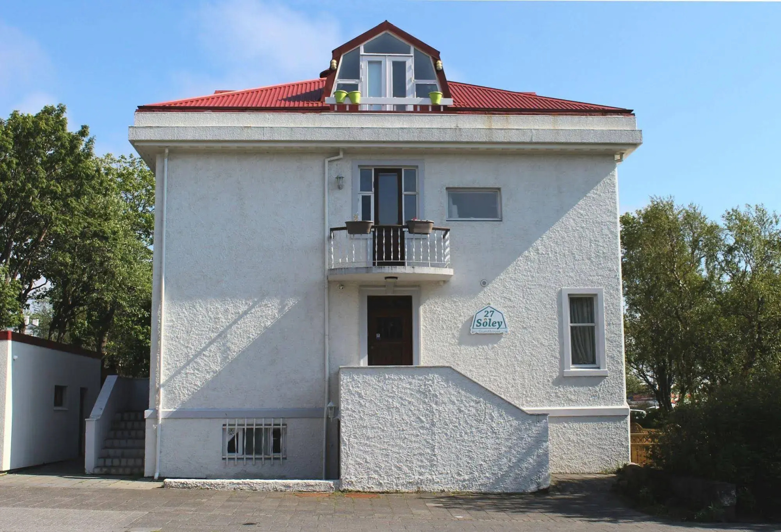 27 Soley Guesthouse