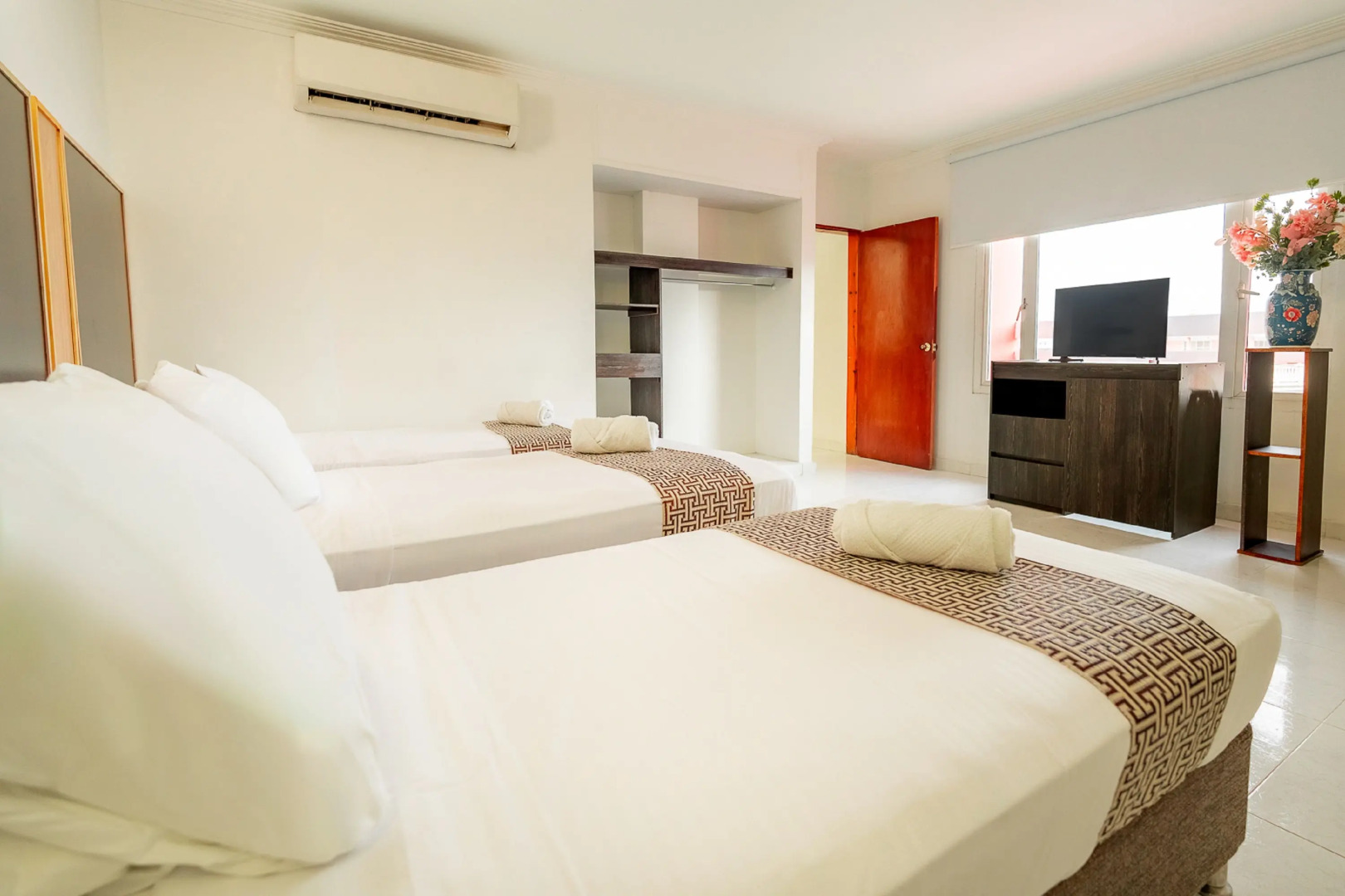 Отель Américas