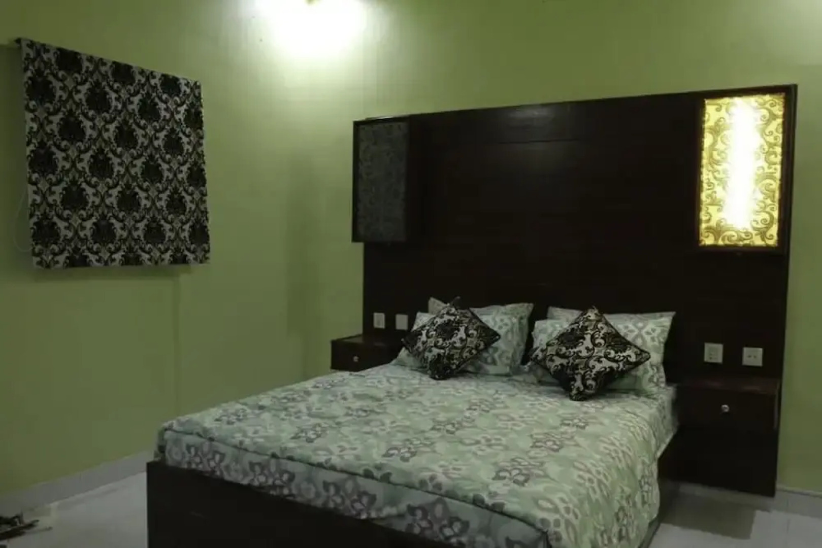 Kehkashan accomodation