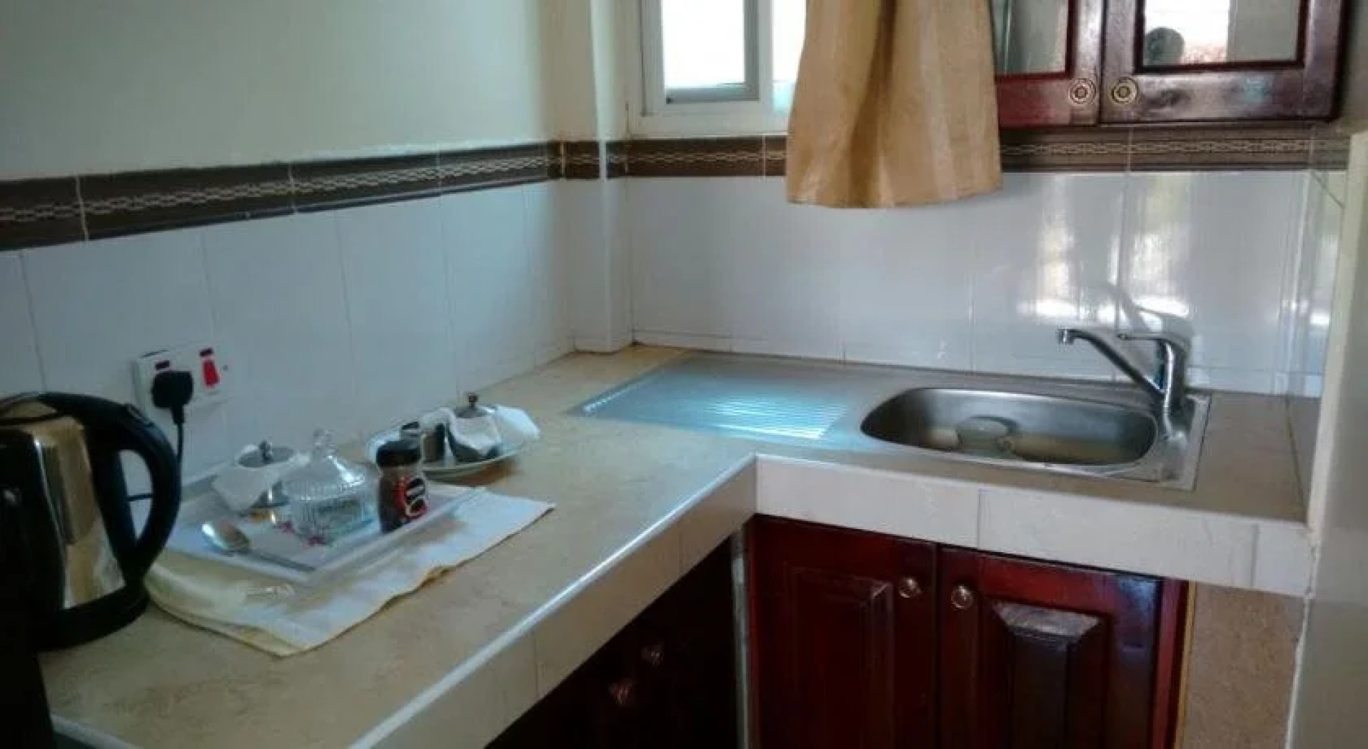 United Motel Entebbe