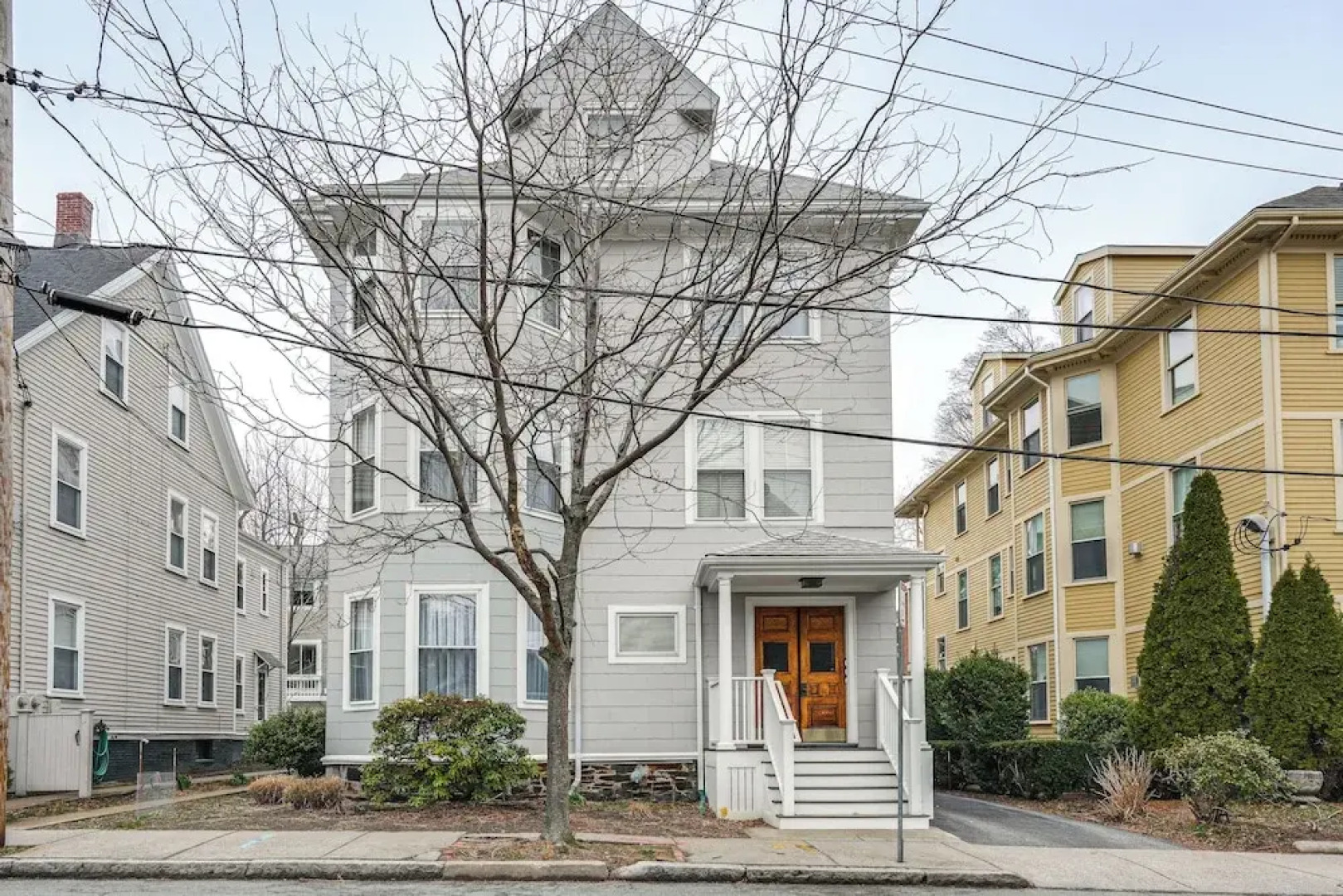 Walk to Harvard Square: Apartment in Cambridge