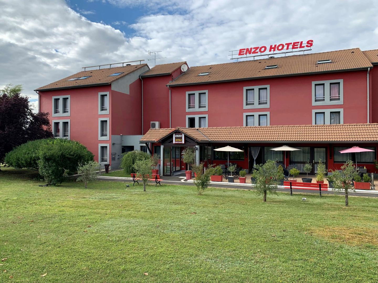 Enzo Hotels Cannes Ecluse by Kyriad Direct