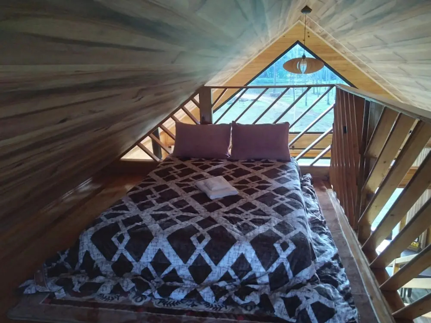 Cabana Pequeno Bosque Com Vista - o Rio, à 15 km da cidade