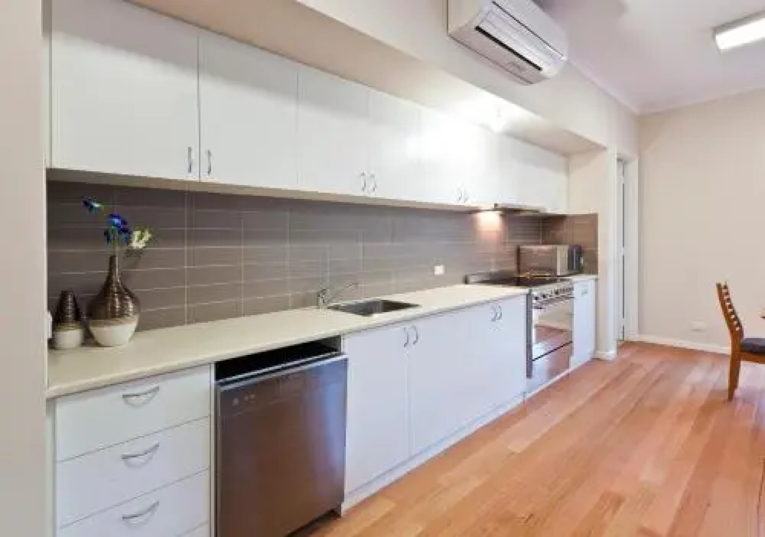 Whatmans Beach House