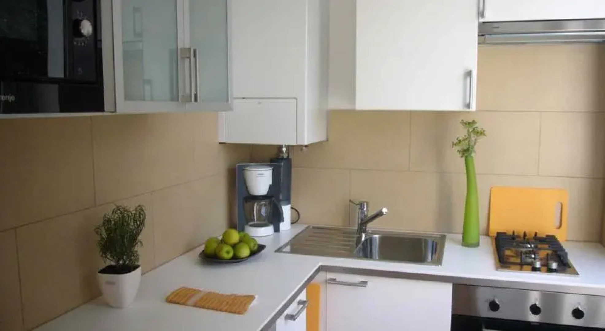 Feel at Home Apartment