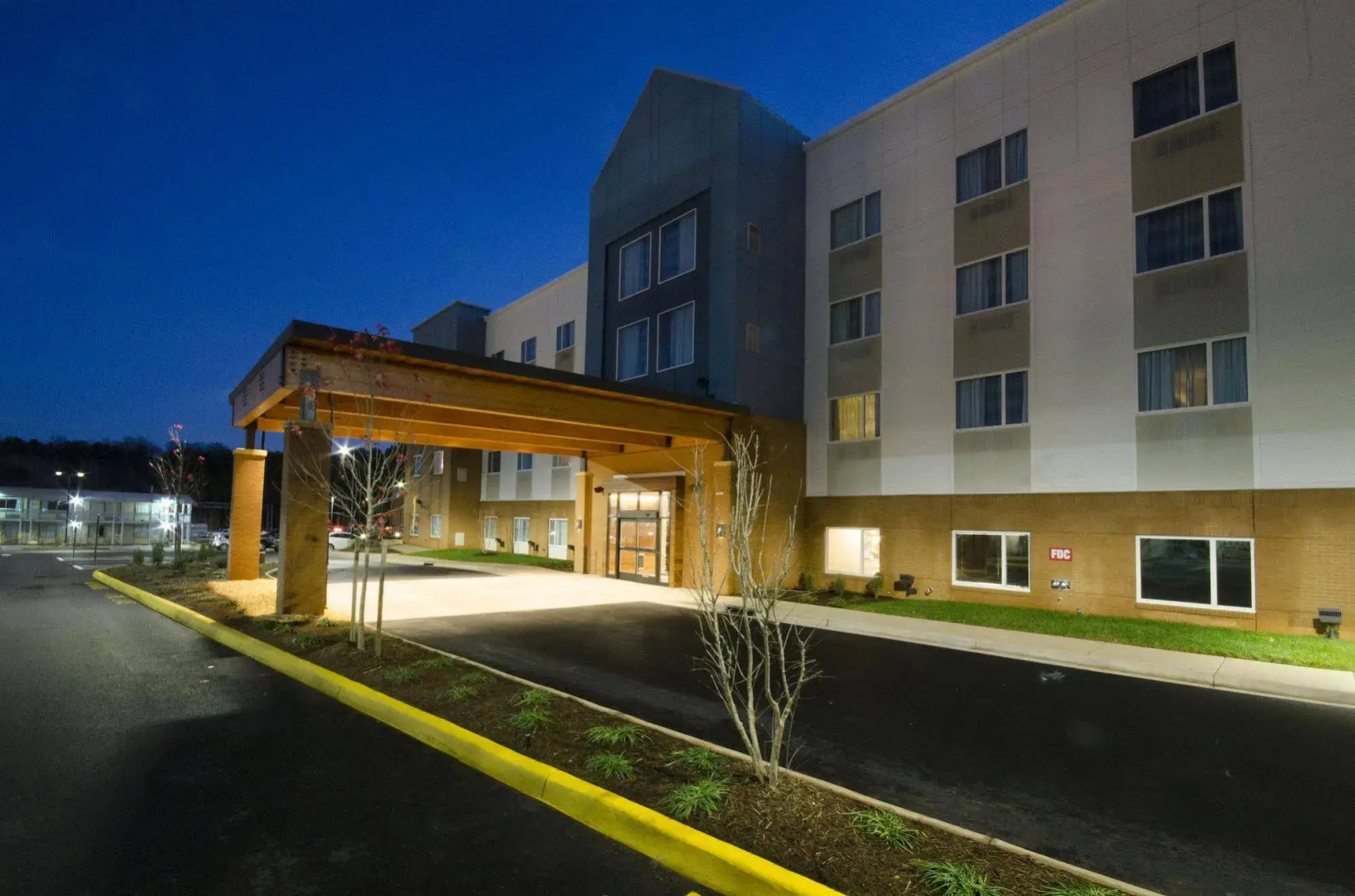 Country Inn & Suites by Radisson, Charlottesville-UVA, VA