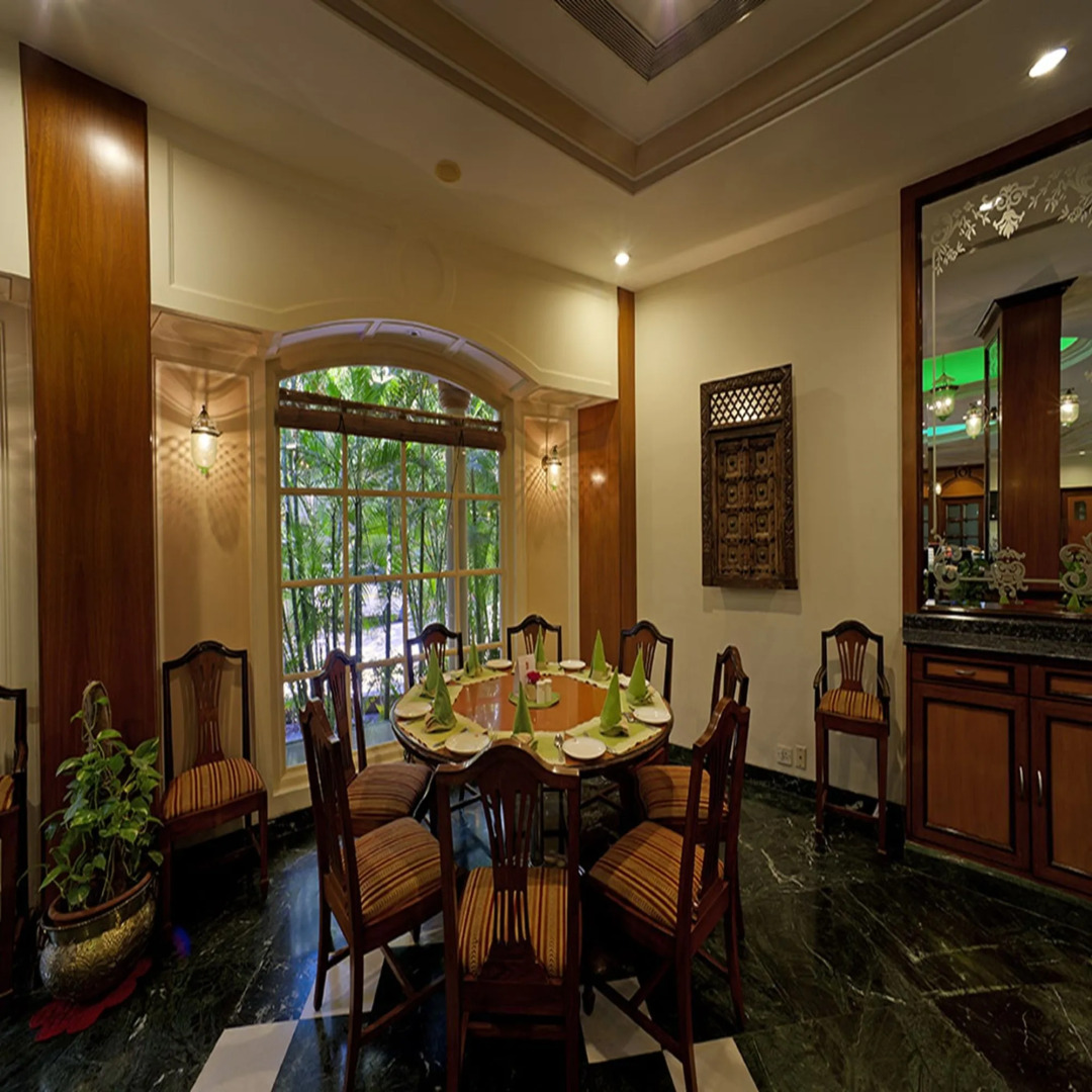 Renest Shraddha Inn - Shirdi