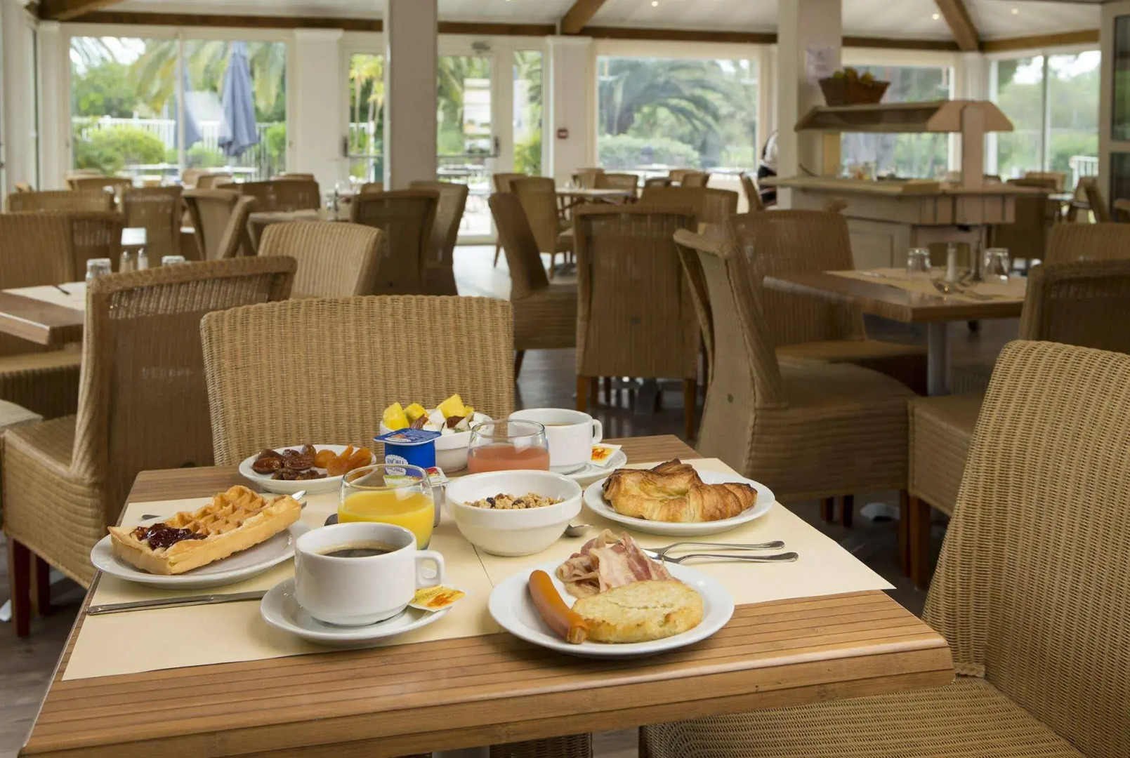 SOWELL Family Port Grimaud