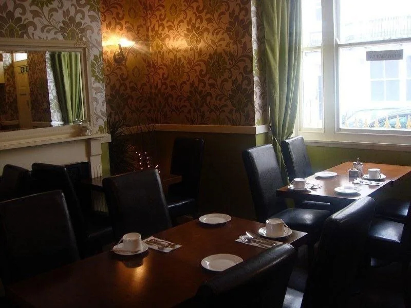 Cross Street Guesthouse