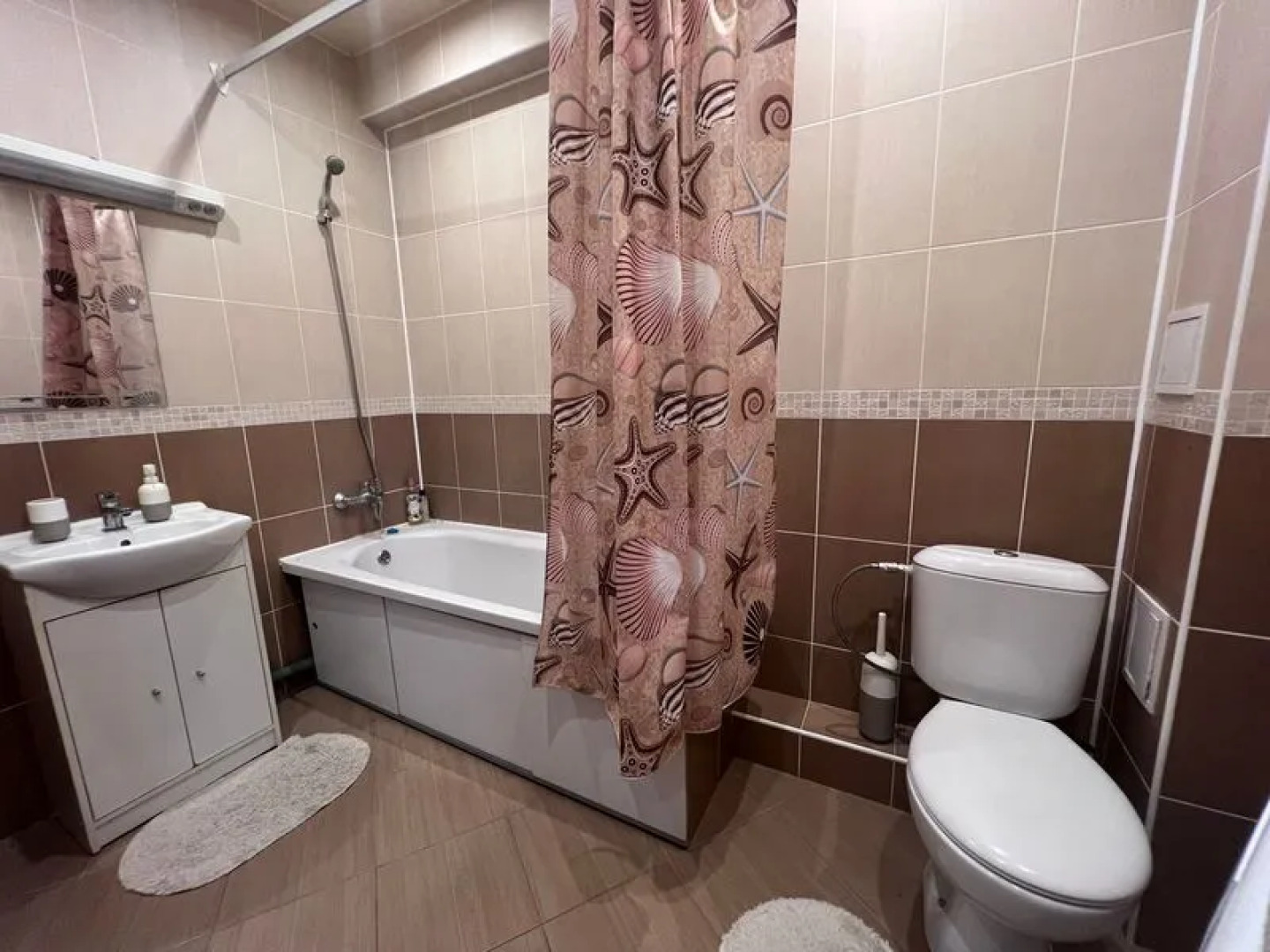 ПоСутки в Калининграде, ул. Гагарина д.11