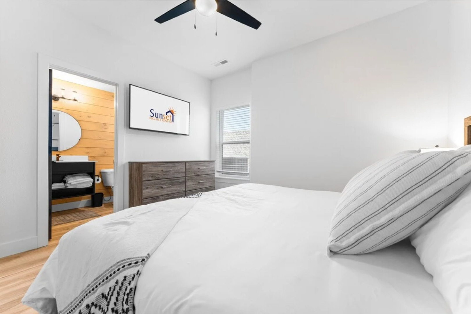 Windswept Cove 7 Bedroom Home by RedAwning