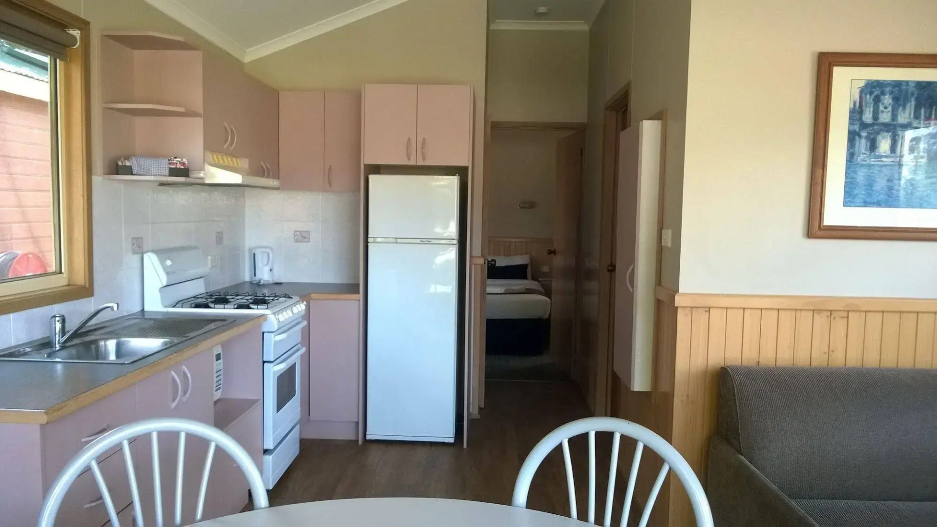 Canberra Carotel Motel