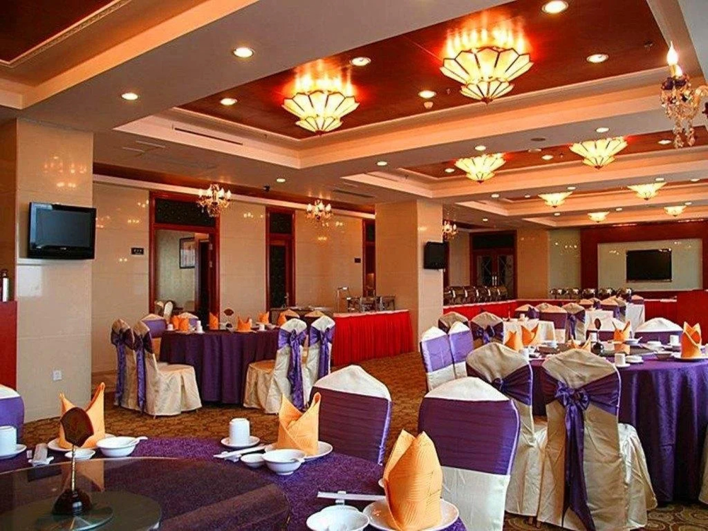 South Pacific International Hotel