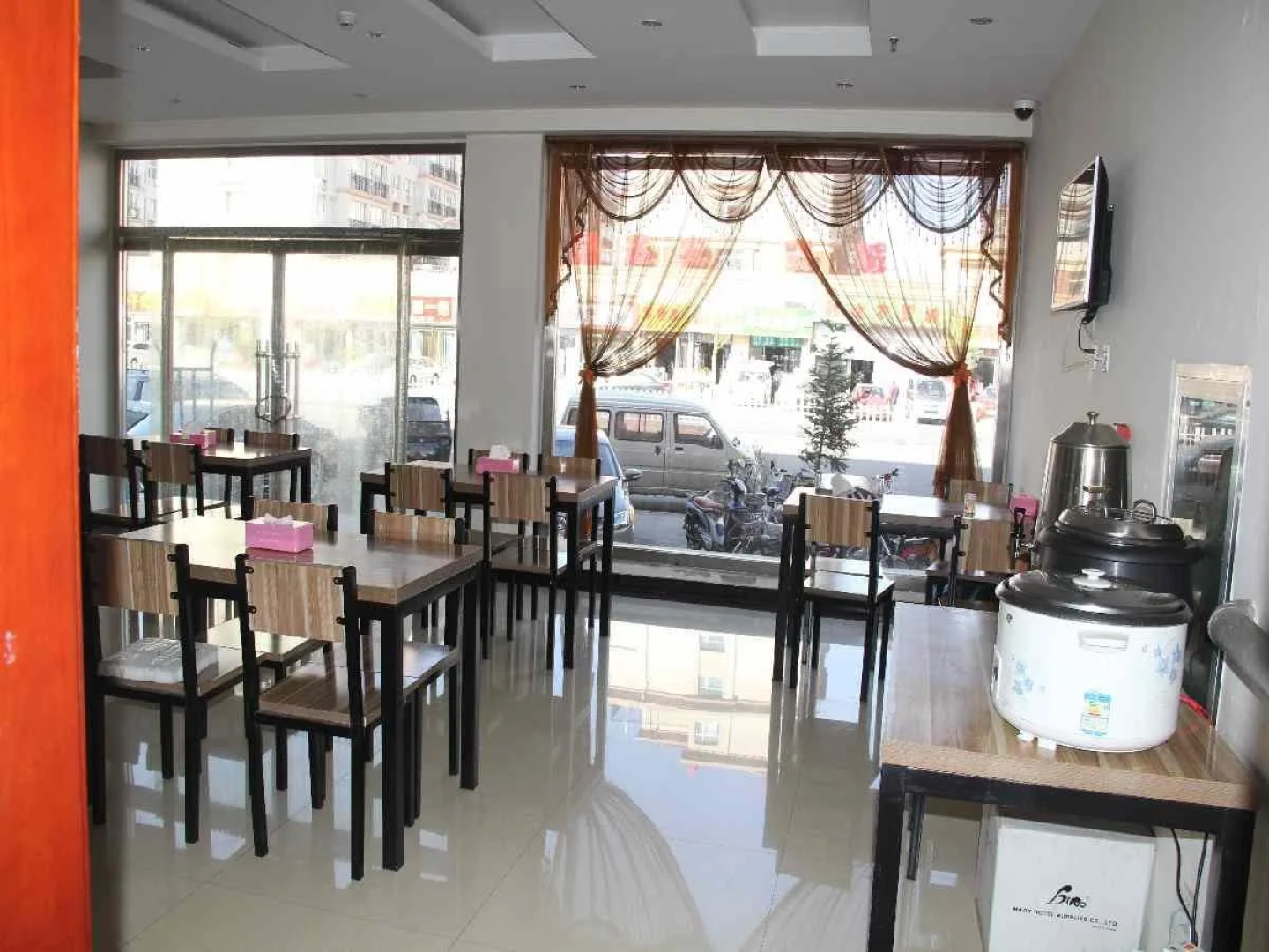 GreenTree Inn Hebei Zhangjiakou Zhangbei Zhongdu Grassland Business Hotel