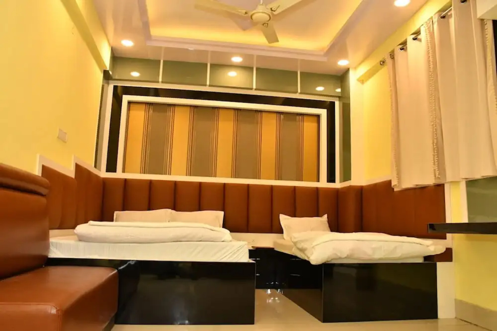 Hotel Devi Darbar