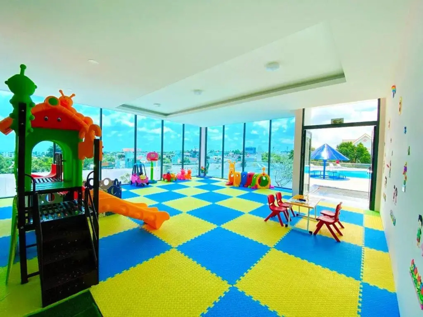 Elephants Hotel Buon Ma Thuot